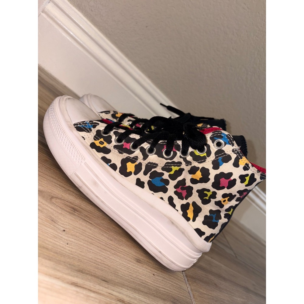 Converse Chuck Taylor All Star Women's Size 5 Platform High Top Leopard Print